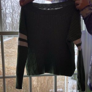 green hollister sweater